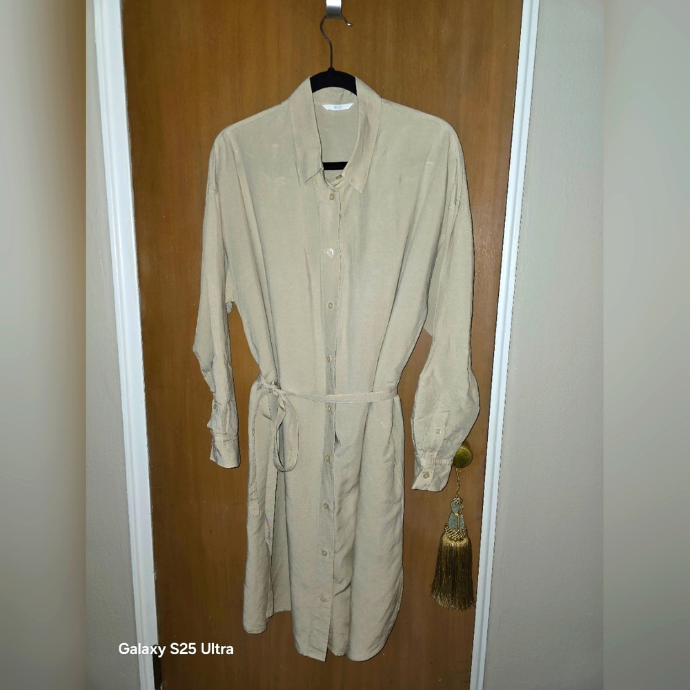 Uniqlo Shirt Dress With Tie Belt.